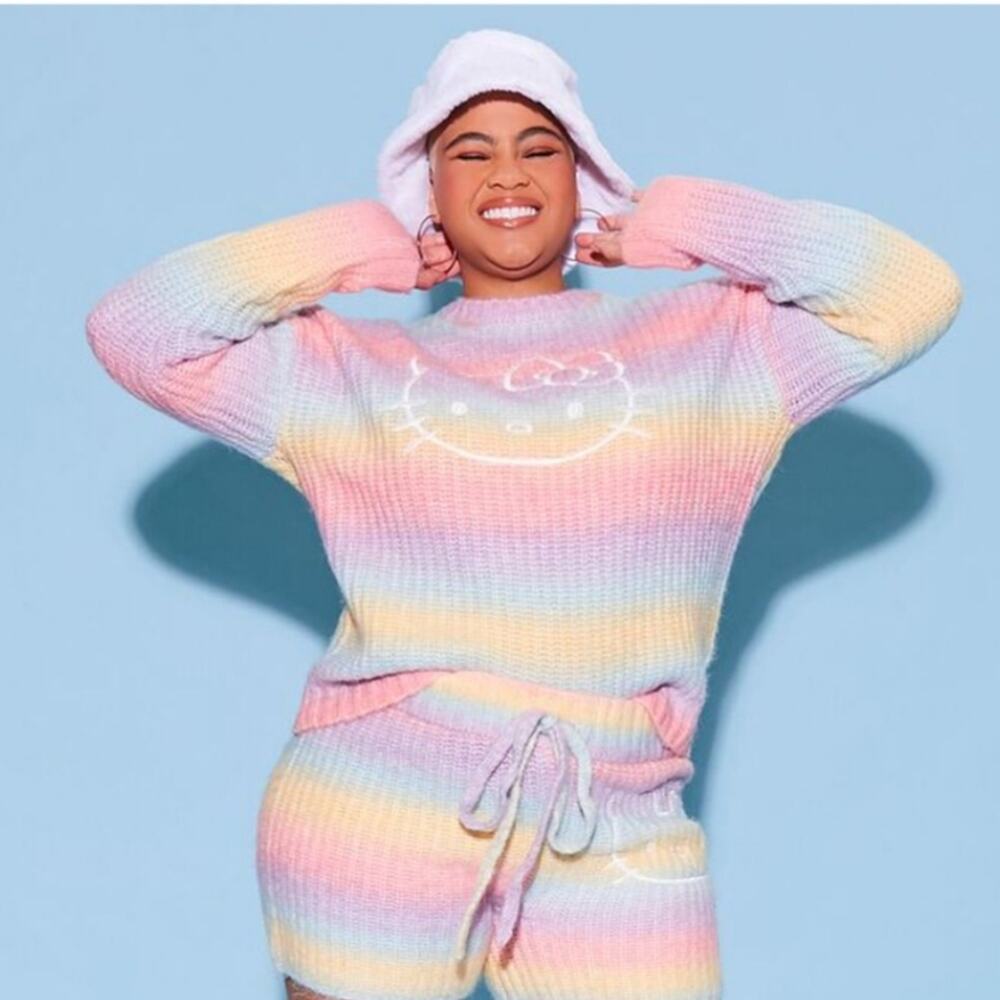 Hello Kitty × Forever 21 Gradient Hello Kitty Sweater